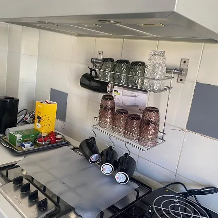 Affittacamere Live In - 250m Dalla Stazione Centrale Di Pisa