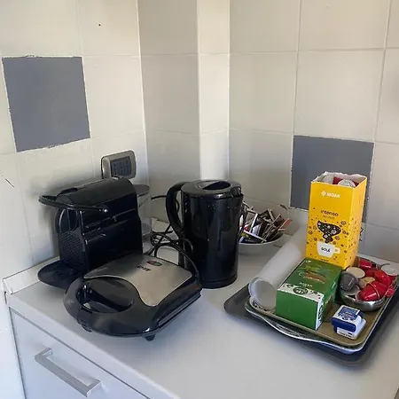 Affittacamere Live In - 250m Dalla Stazione Centrale Di Pisa