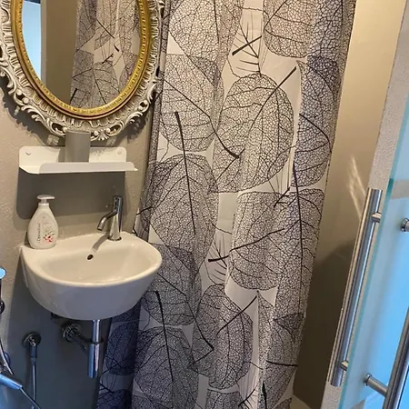 Live In - 250m Dalla Stazione Centrale Di 3*