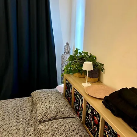 Live In - 250m Dalla Stazione Centrale Di