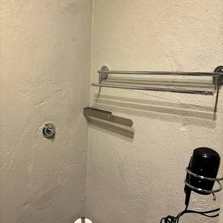 Live In - 250m Dalla Stazione Centrale Di Affittacamere